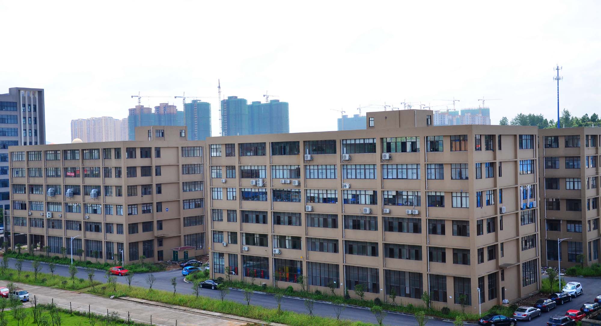 办公大楼.jpg 办公大楼.jpg